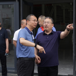 副市長董小平來公司調研